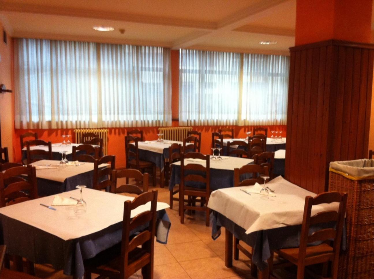 Hotel Valle De Ayala Llodio Ngoại thất bức ảnh