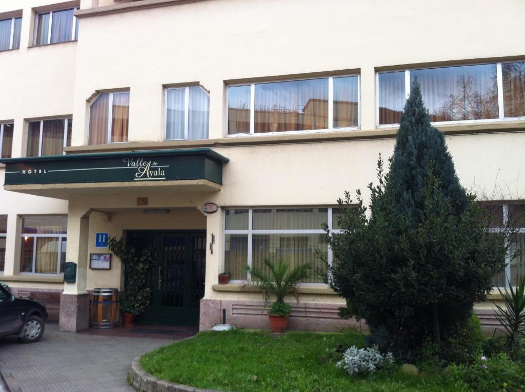 Hotel Valle De Ayala Llodio Ngoại thất bức ảnh