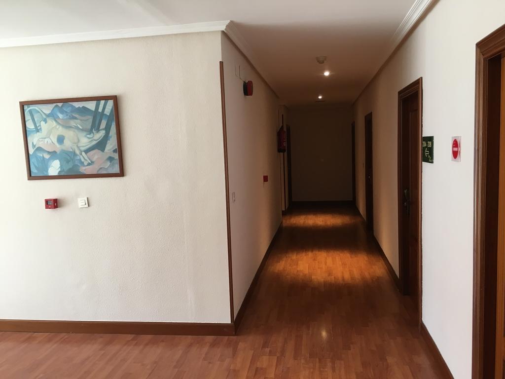 Hotel Valle De Ayala Llodio Ngoại thất bức ảnh