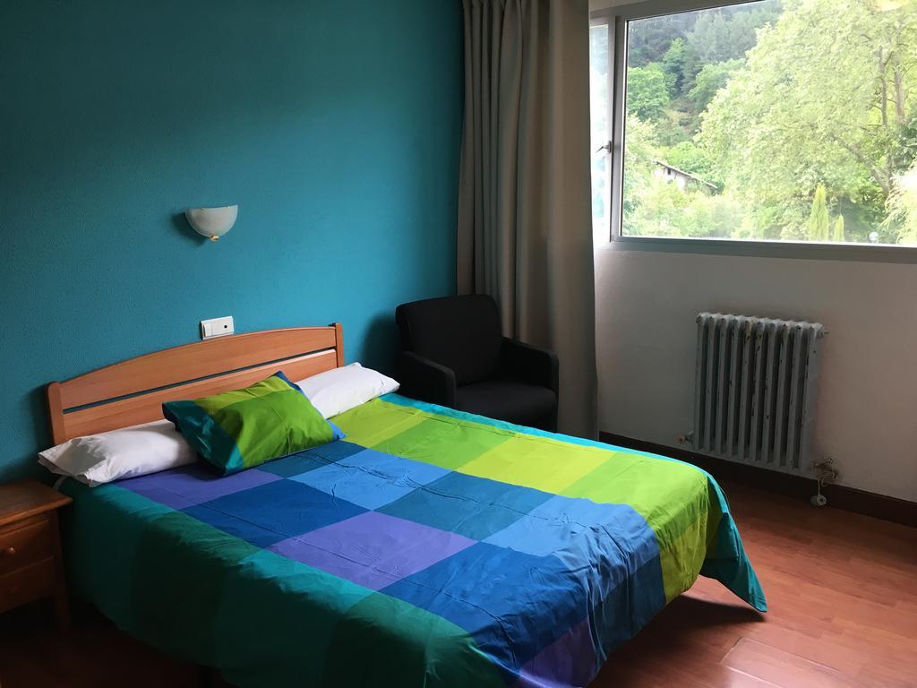 Hotel Valle De Ayala Llodio Ngoại thất bức ảnh
